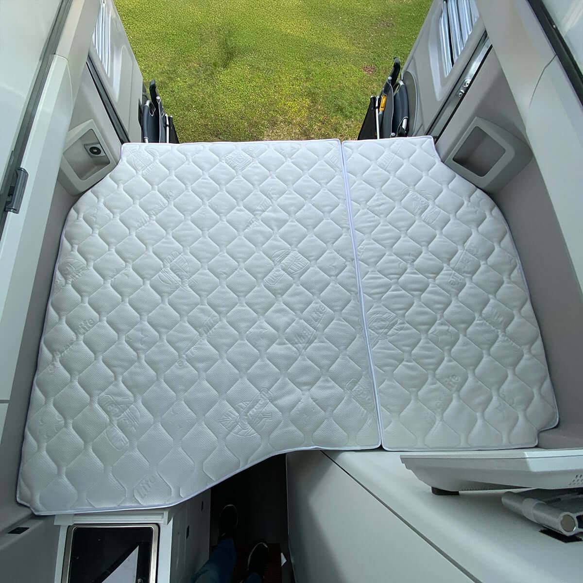 Topper Grand California